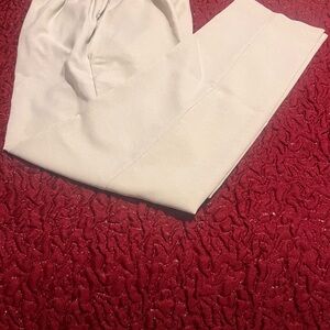 Petite Woman  Cream Pants
